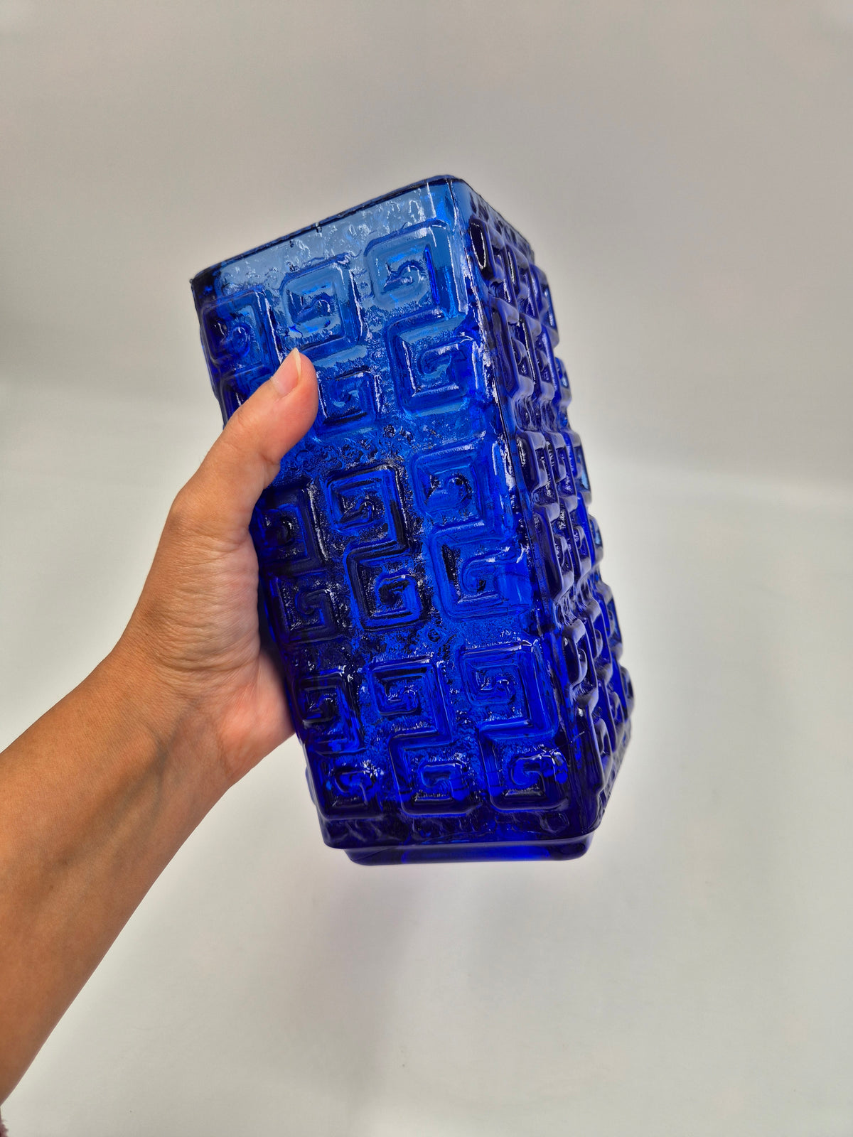 Riihimäen Lasi "Taalari" Vase by Tamara Aladin, Blue, 1968–1972