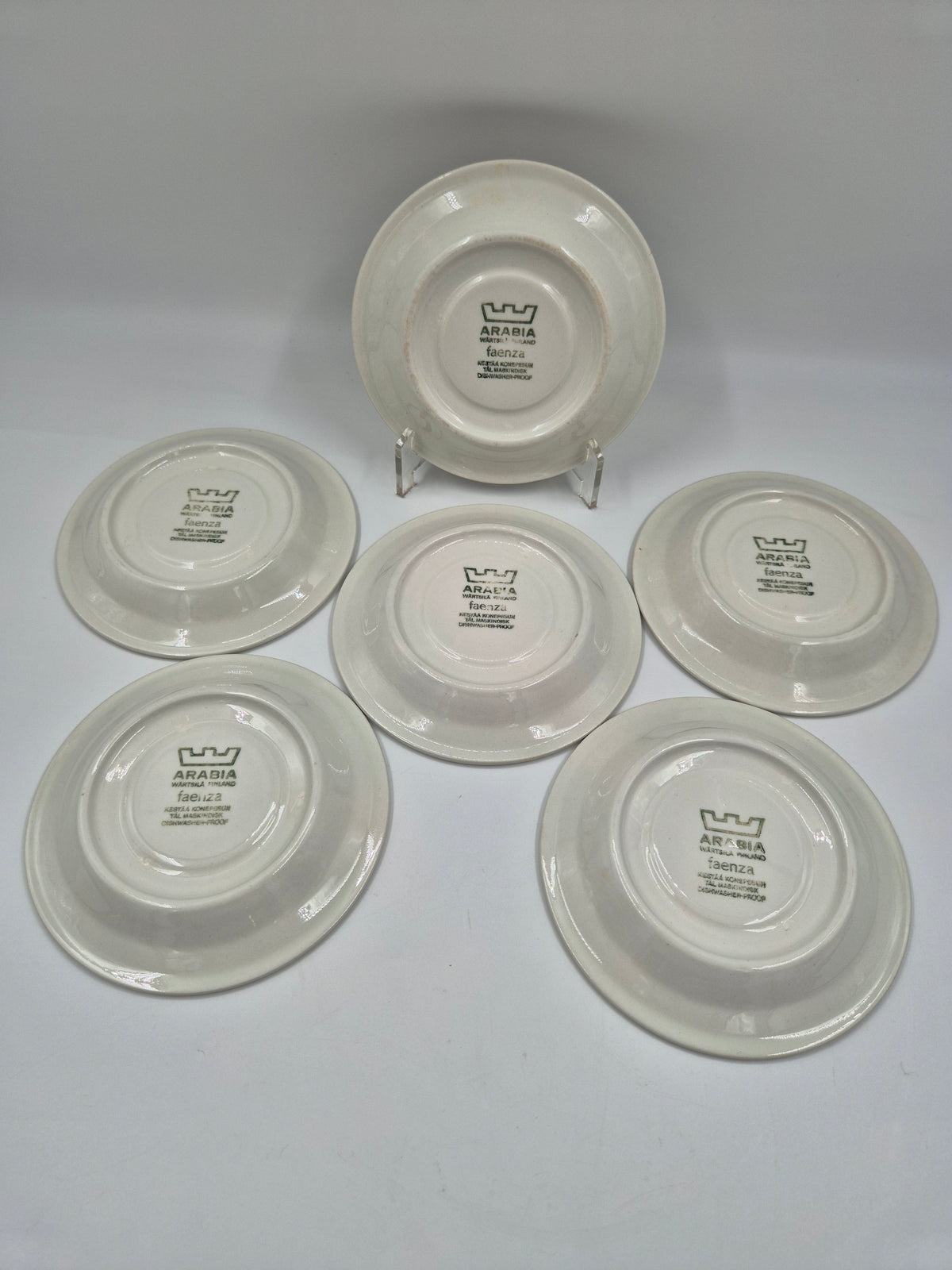 Arabia Faenza Brown Flower 16-piece, trio set, Inkeri Seppälä, Mocca, Espresso, Coffee Cups, 1973–1979