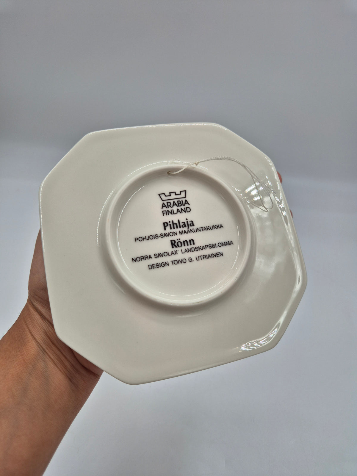 Arabia Pihlaja Wall Plate 15cm, Rowan Berry, North Savo Flower, Toivo G Utriainen