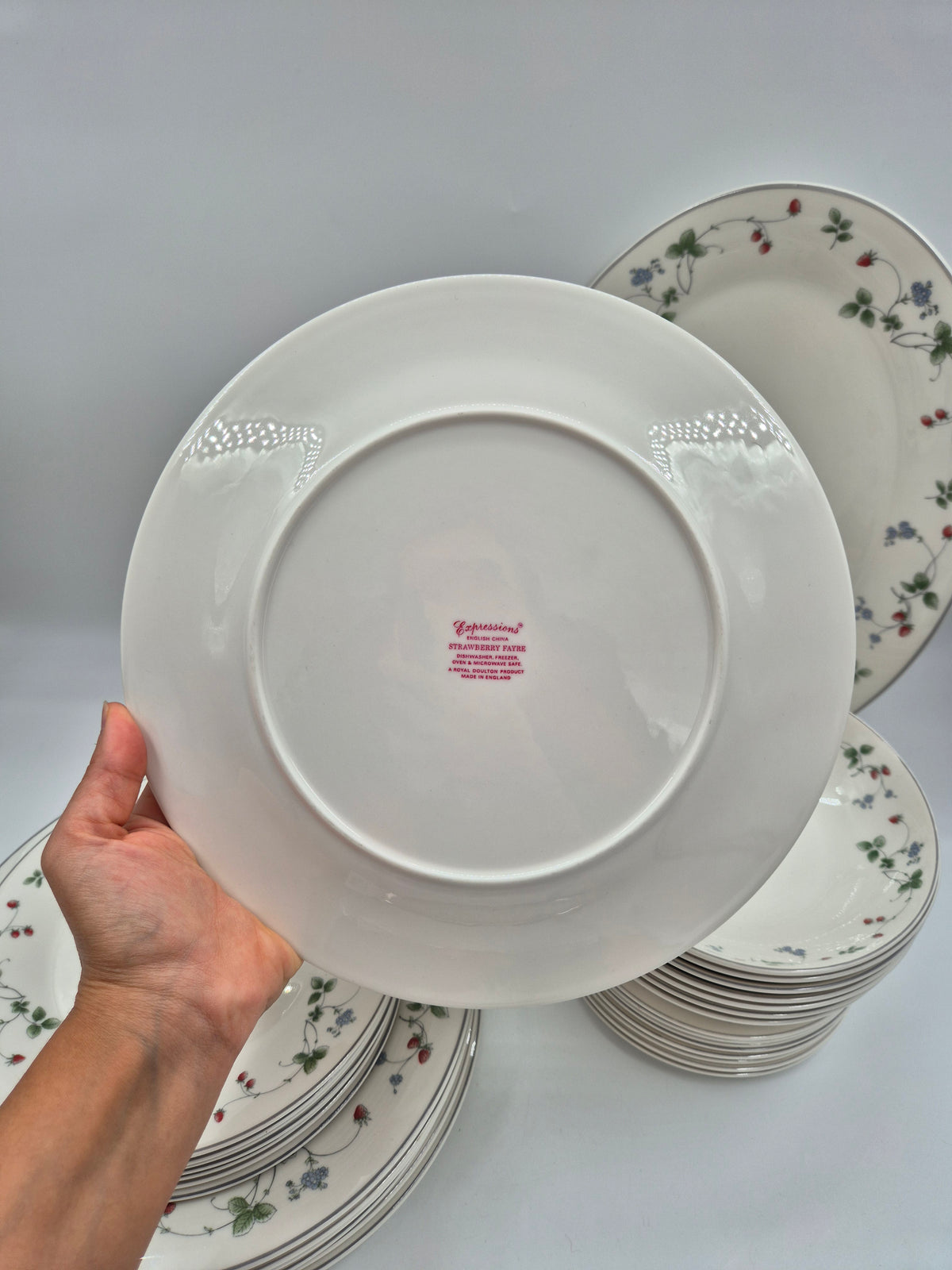Vintage Royal Doulton Strawberry Fayre Dinnerware