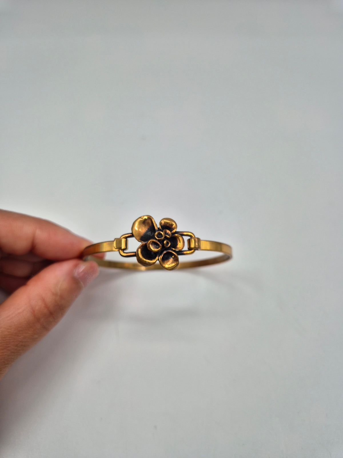 Hannu Ikonen Reindeer Moss Bronze Bangle, Valo-Koru Finland, Brutalist 1970s Cuff