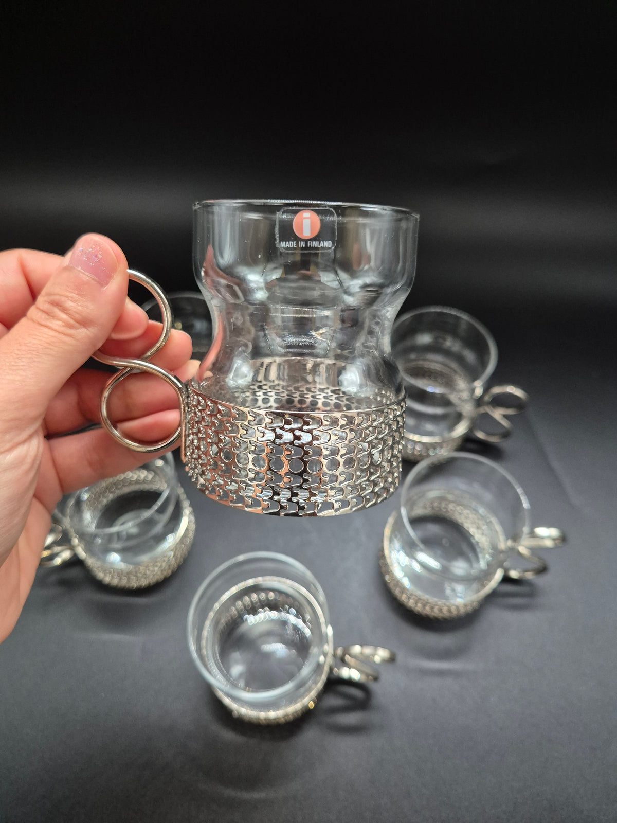 Set of 7 vintage Iittala Tsaikka Glasses, Timo Sarpaneva Finnish Design, Metal Holders