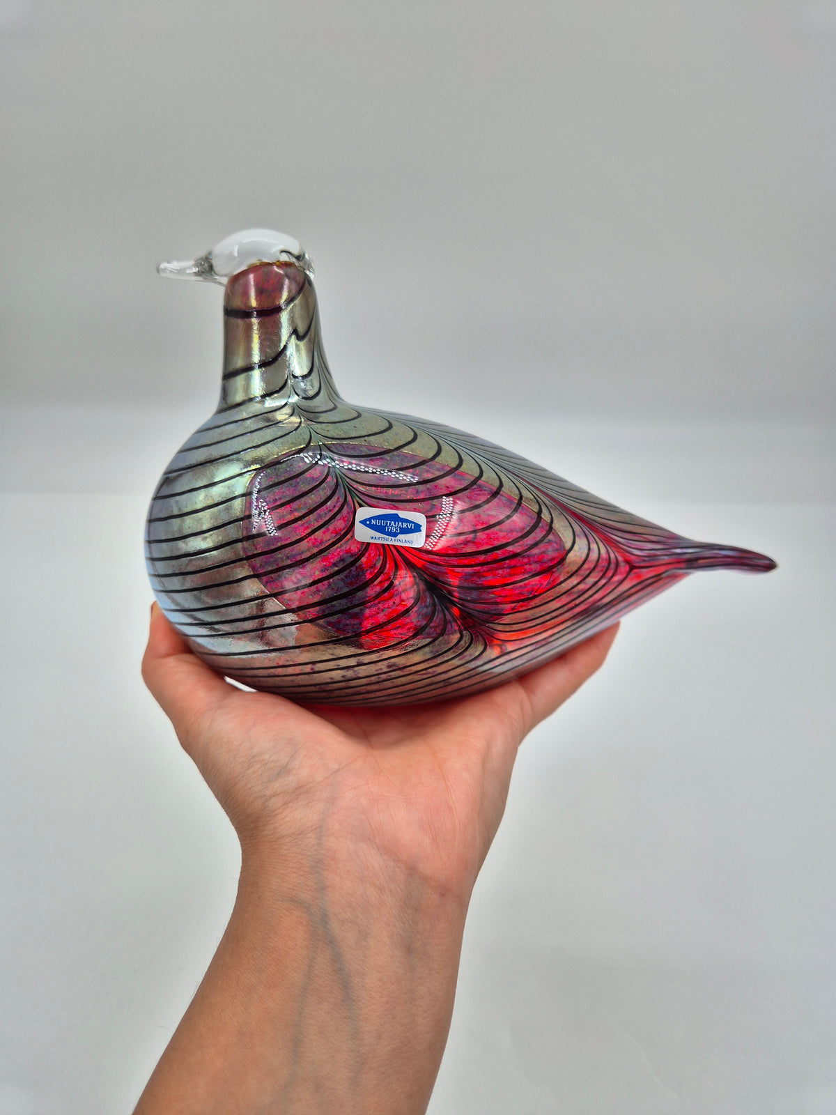 Vintage Oiva Toikka Iittala Glass Bird, Wine Red Iridescent Finnish Art Glass Sculpture, Nuutajärvi Scandinavian Design