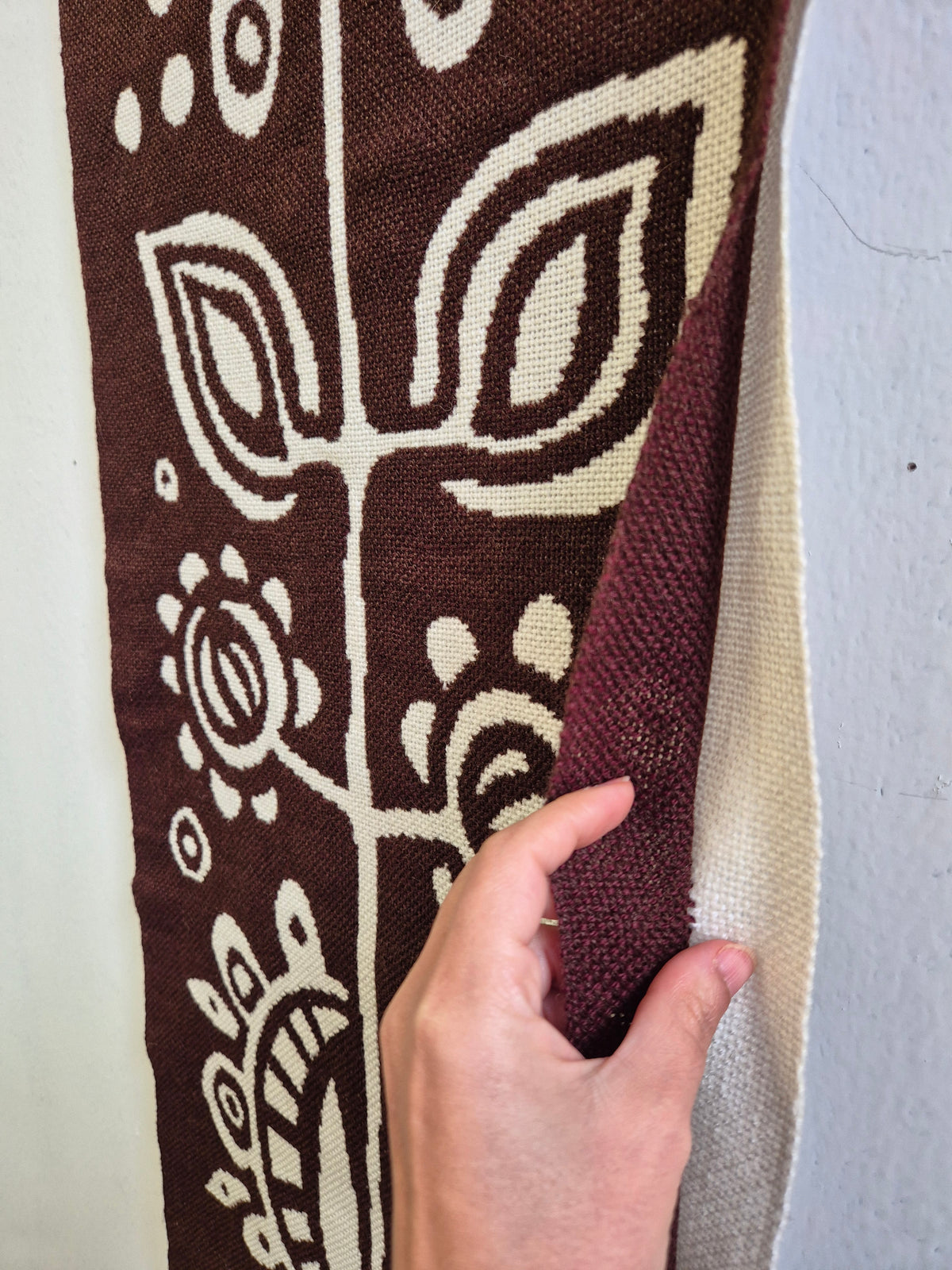 Finnish Täkänä Wall Hanging, Brown Cream Folk Art Textile, Nordic Botanical Wall Decor, 43 × 132 cm