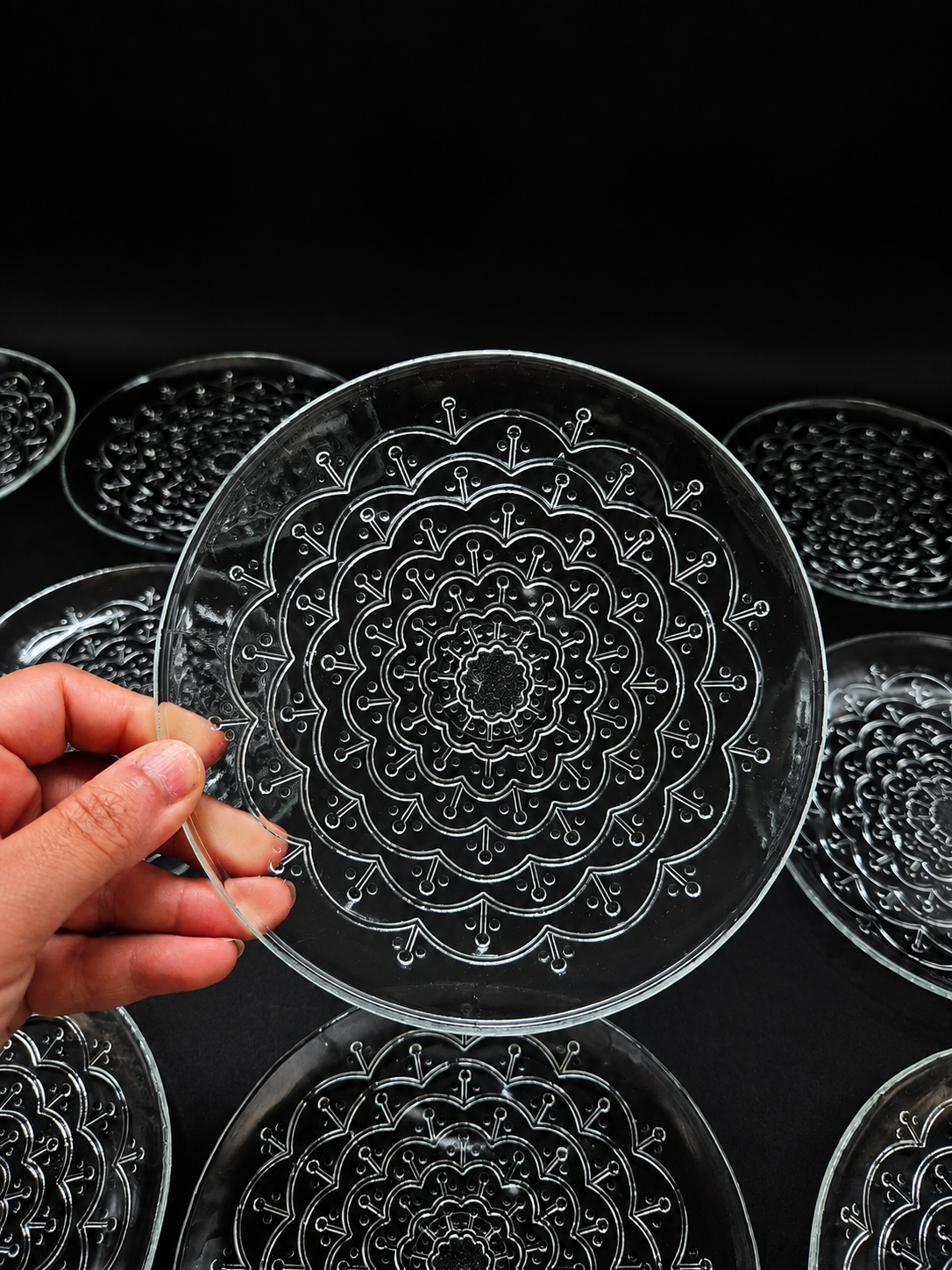 Set of 12 | Riihimäen Lasi Pitsi Plates – Helena Tynell, 1981
