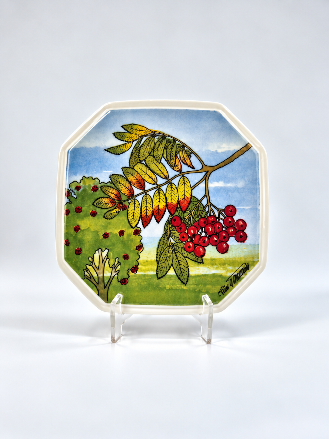 Arabia Pihlaja Wall Plate 15cm, Rowan Berry, North Savo Flower, Toivo G Utriainen
