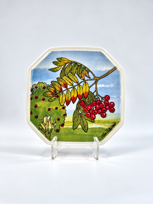 Arabia Pihlaja Wall Plate 15cm, Rowan Berry, North Savo Flower, Toivo G Utriainen