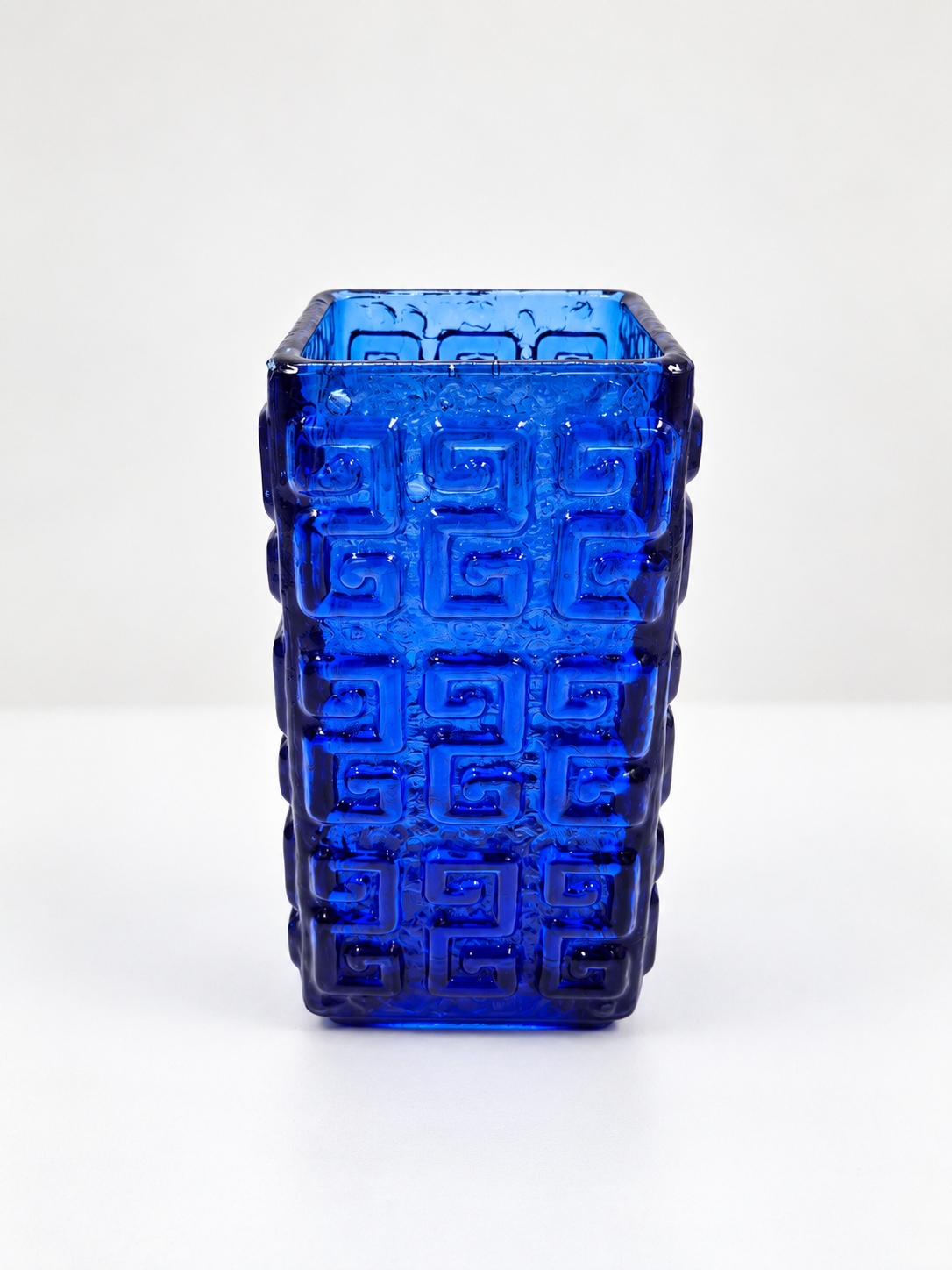 Riihimäen Lasi "Taalari" Vase by Tamara Aladin, Blue, 1968–1972