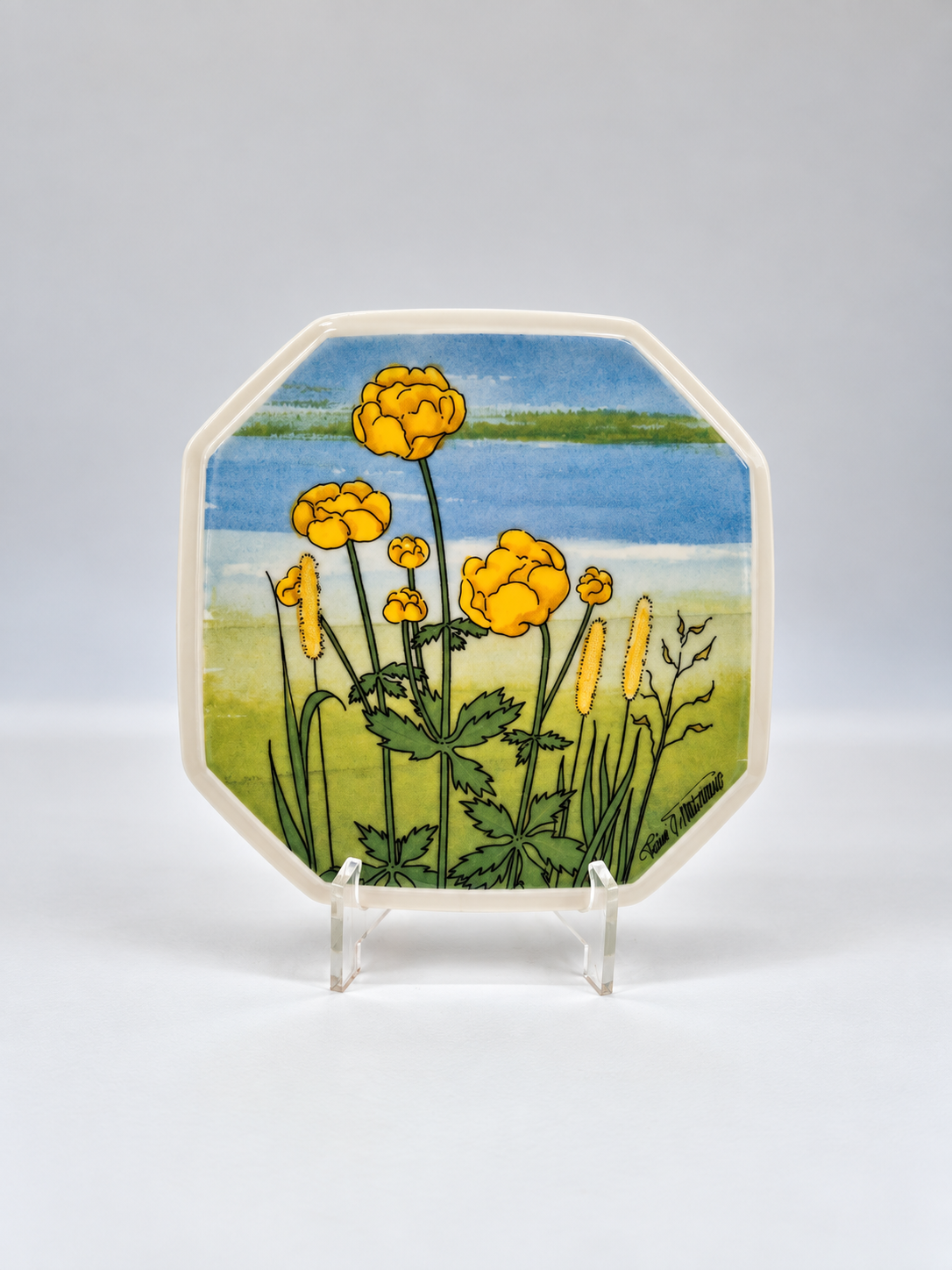 Arabia Kullero Wall Plate 15cm by Toivo G. Utriainen, Lapland Flower