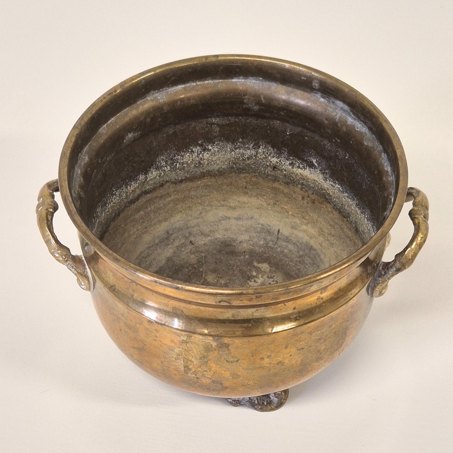 Cache-pot / pot de fleurs vintage en laiton