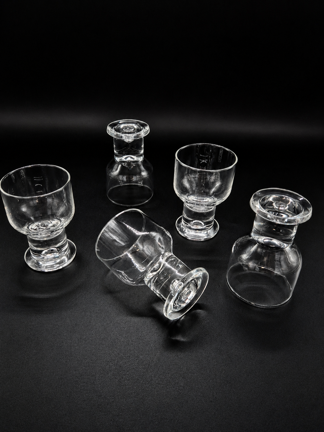 Set of 5 authentic vintage Iittala Helmi wine glasses, designed by Finnish designer Heikki Orvola.