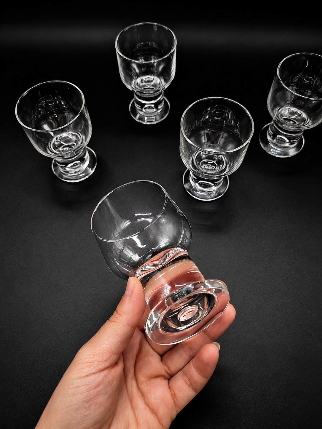 Set of 5 authentic vintage Iittala Helmi wine glasses, designed by Finnish designer Heikki Orvola.