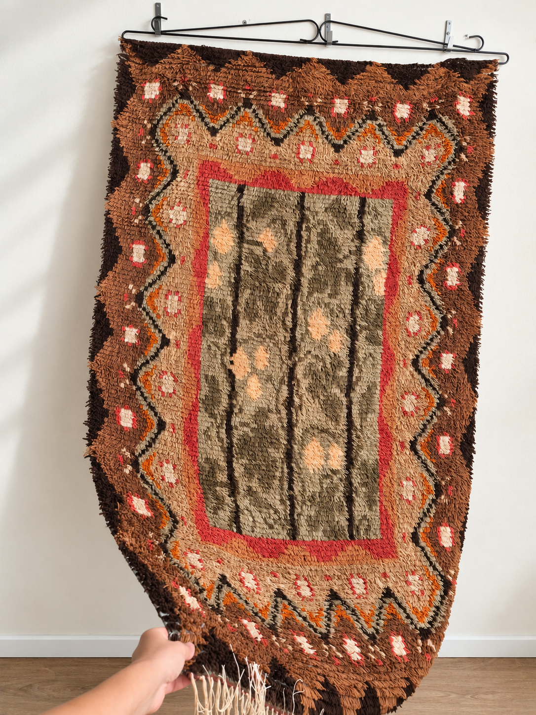 Vintage Finnish Humalasalkoja Ryijy by A.W. Raitio, Neovius Wall Rug, Scandinavian Wool Tapestry