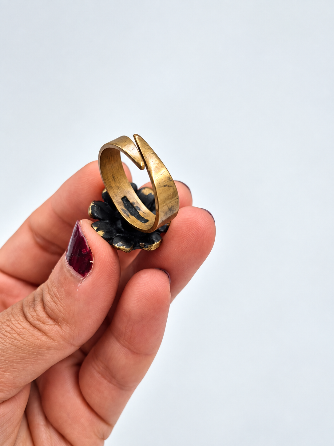 Hannu Ikonen Bronze Ring, 1970s Finnish Vintage Reindeer Moss Ring, Valo-Koru, Scandinavian Modernist Jewelry