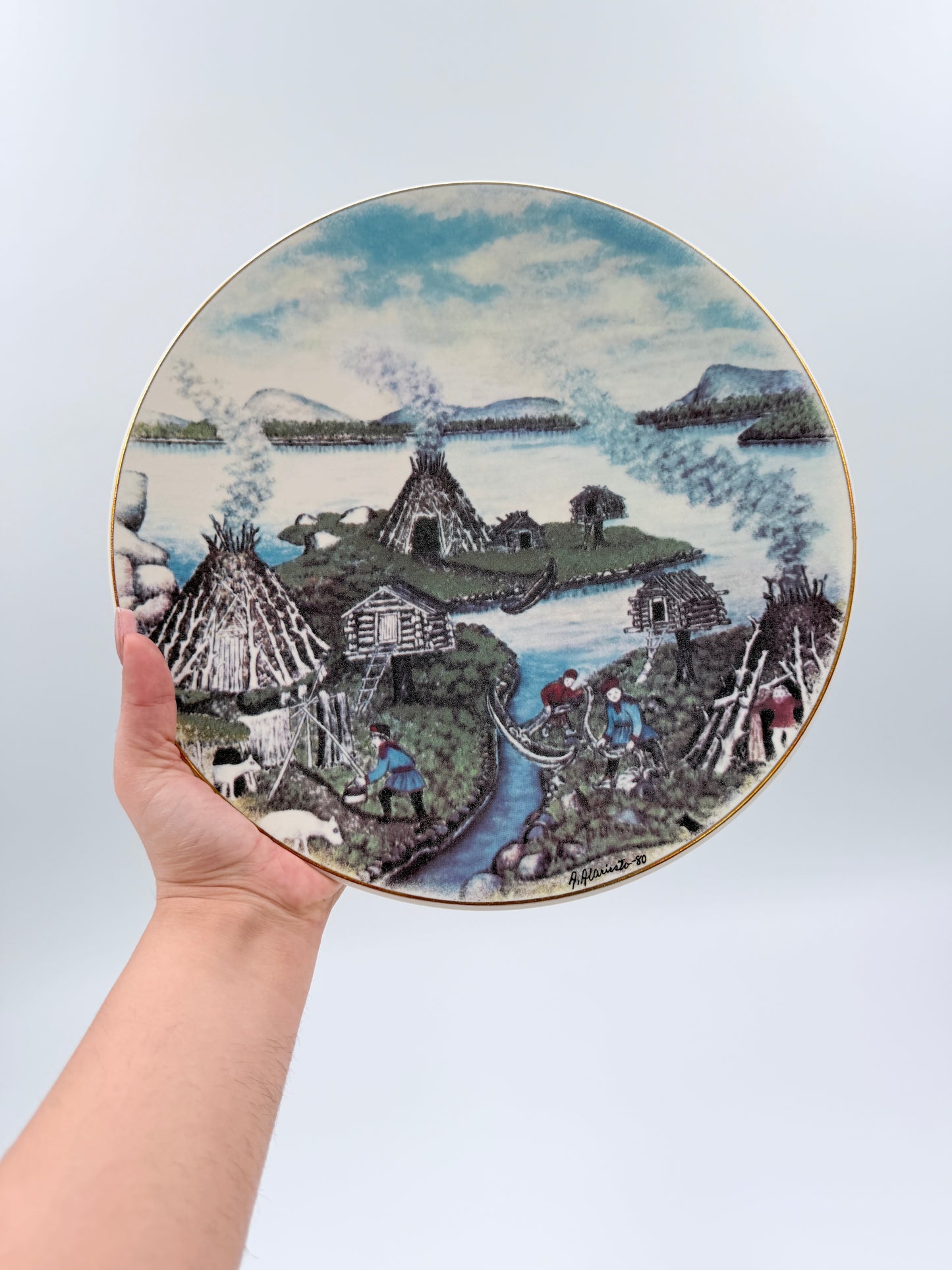 Arabia Finland 1984 Andreas Alariesto Lapland Village Wall Plate – Limited Edition 7000