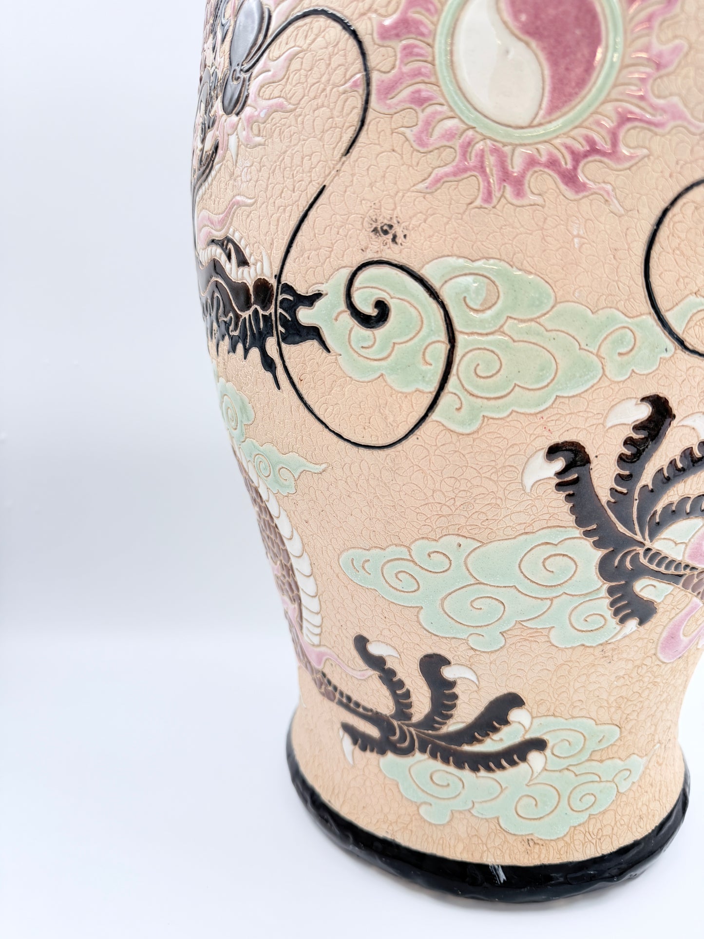 Vintage Chinese Floor Vase Dragon Motif 58 cm Hand-Painted Ceramic