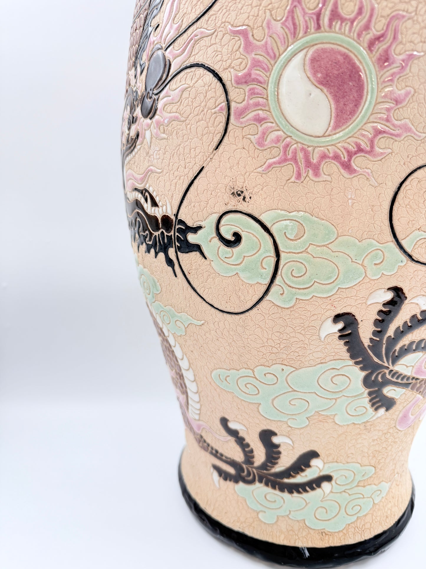 Vintage Chinese Floor Vase Dragon Motif 58 cm Hand-Painted Ceramic