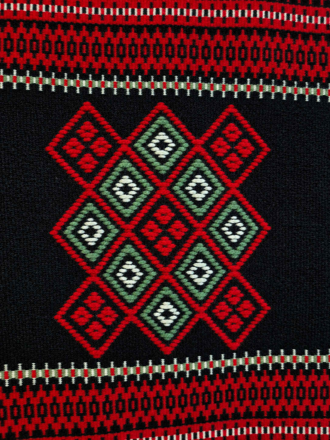 Vintage Finnish Karjalan Raanu Wall Hanging, Karelian Wool Textile