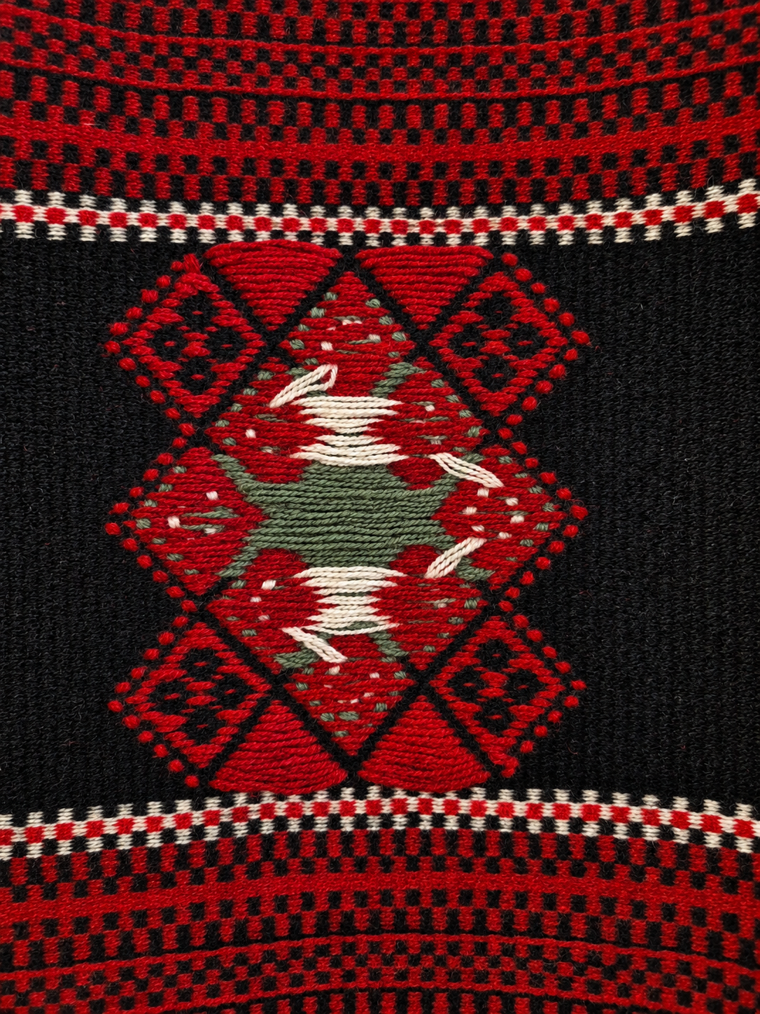 Vintage Finnish Karjalan Raanu Wall Hanging, Karelian Wool Textile