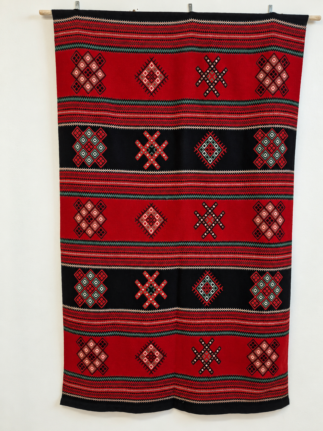 Vintage Finnish Karjalan Raanu Wall Hanging, Karelian Wool Textile