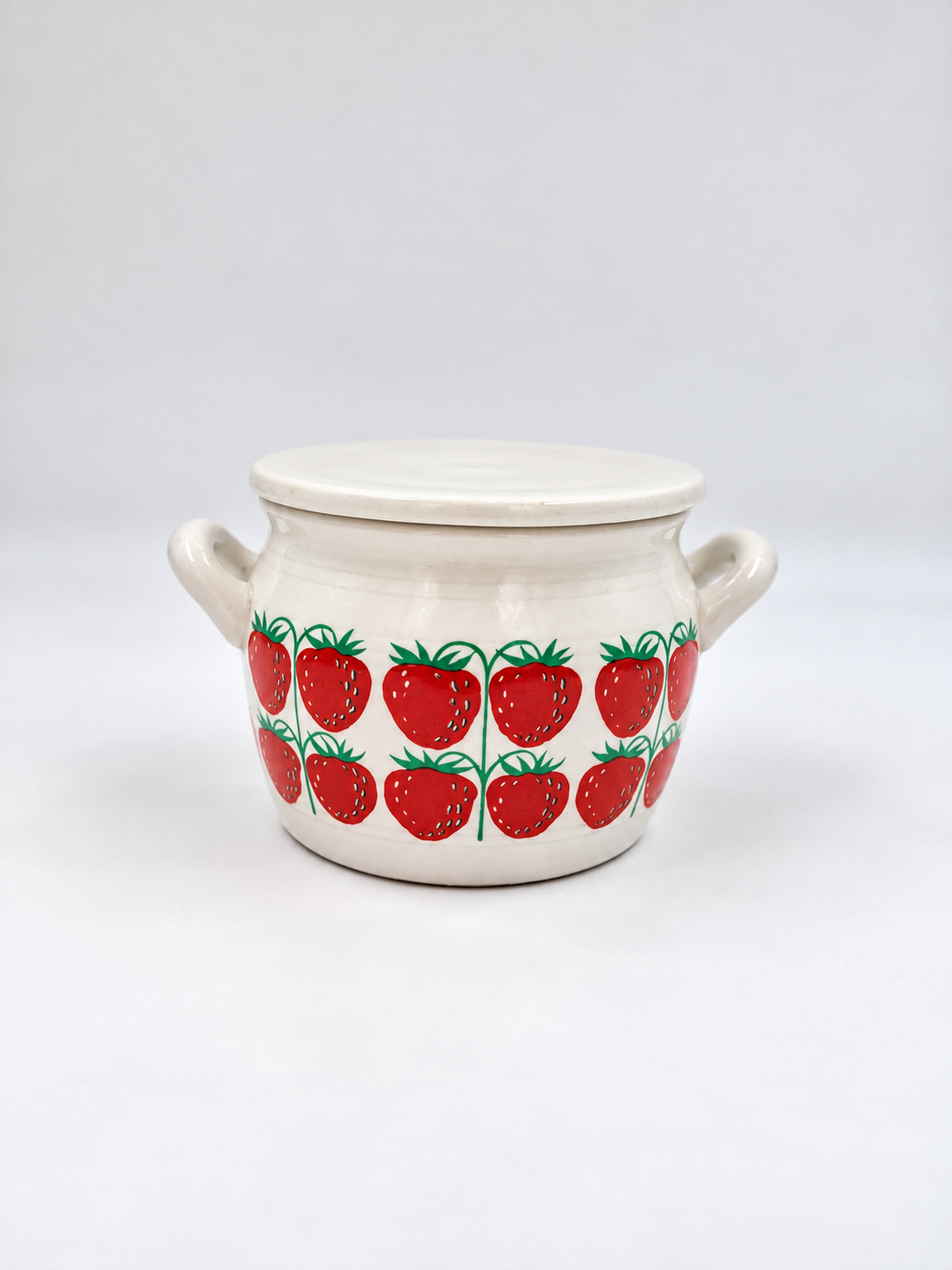 Arabia "Mansikka" Pomona Strawberry Pot 0.6 L, Raija Uosikkinen, Finland, 1969, Vintage Kitchen Jar