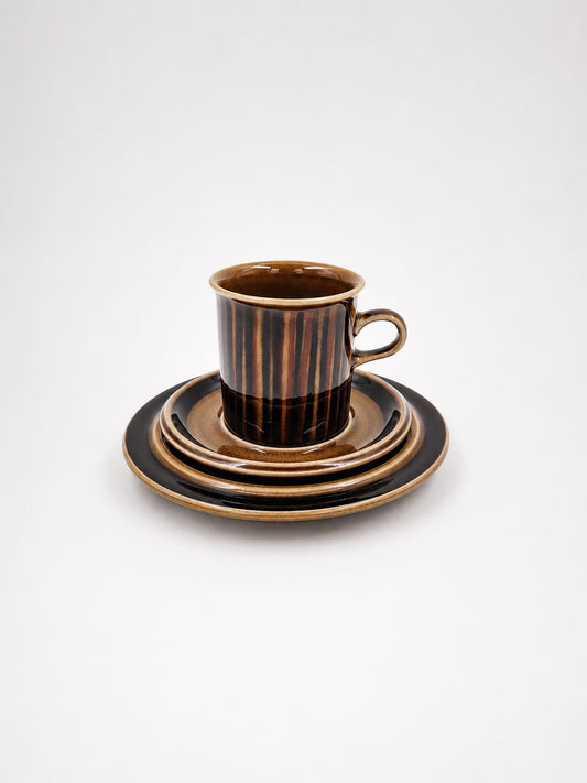 Arabia Kosmos Coffee Cup Set | Ulla Procopé & Gunvor Olin-Grönqvist | Finnish Vintage Stoneware