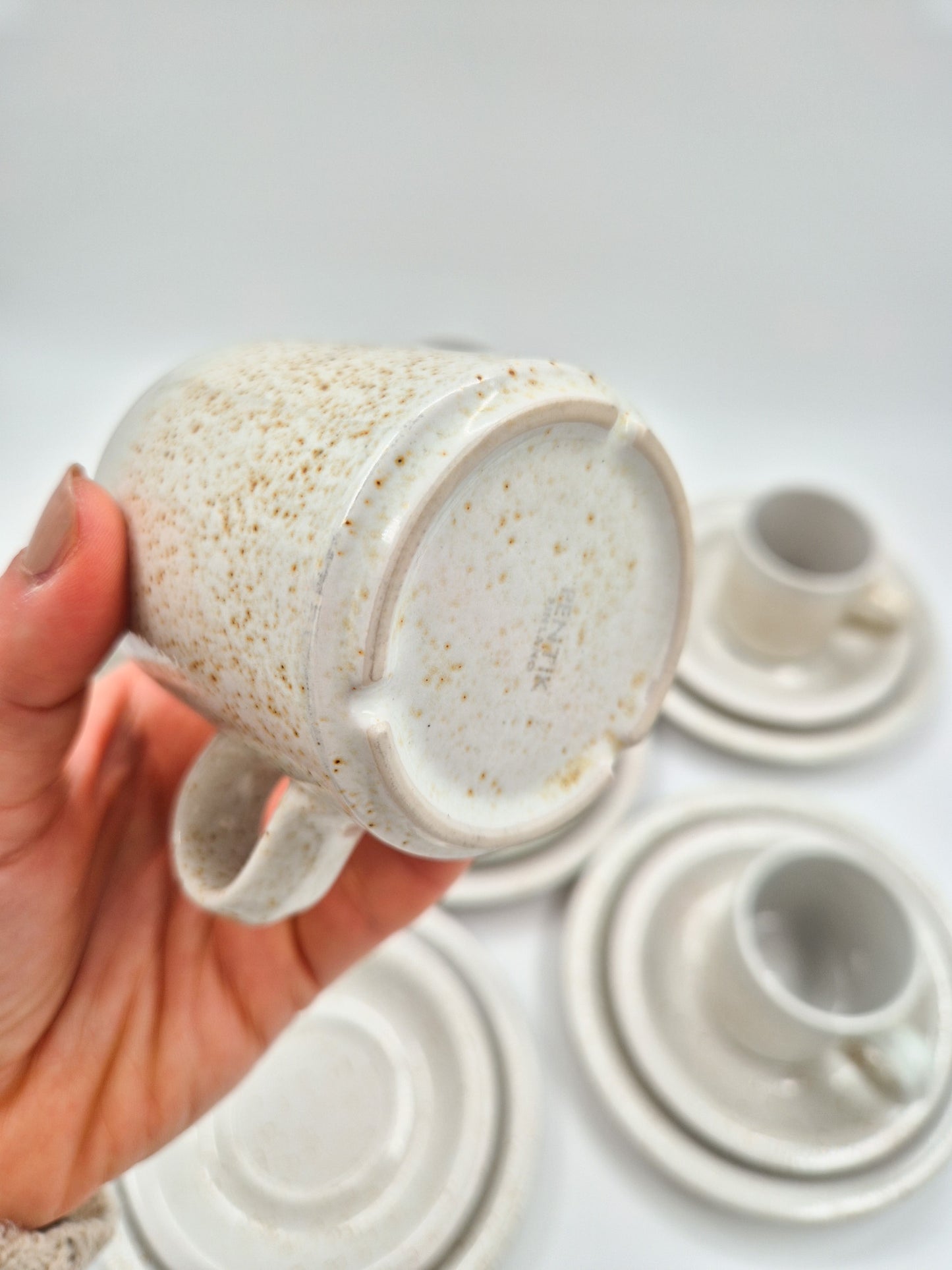 Set of 6 Pentik Riekko Coffee Trios – Vintage Finnish Stoneware Cups, Saucers & Plates