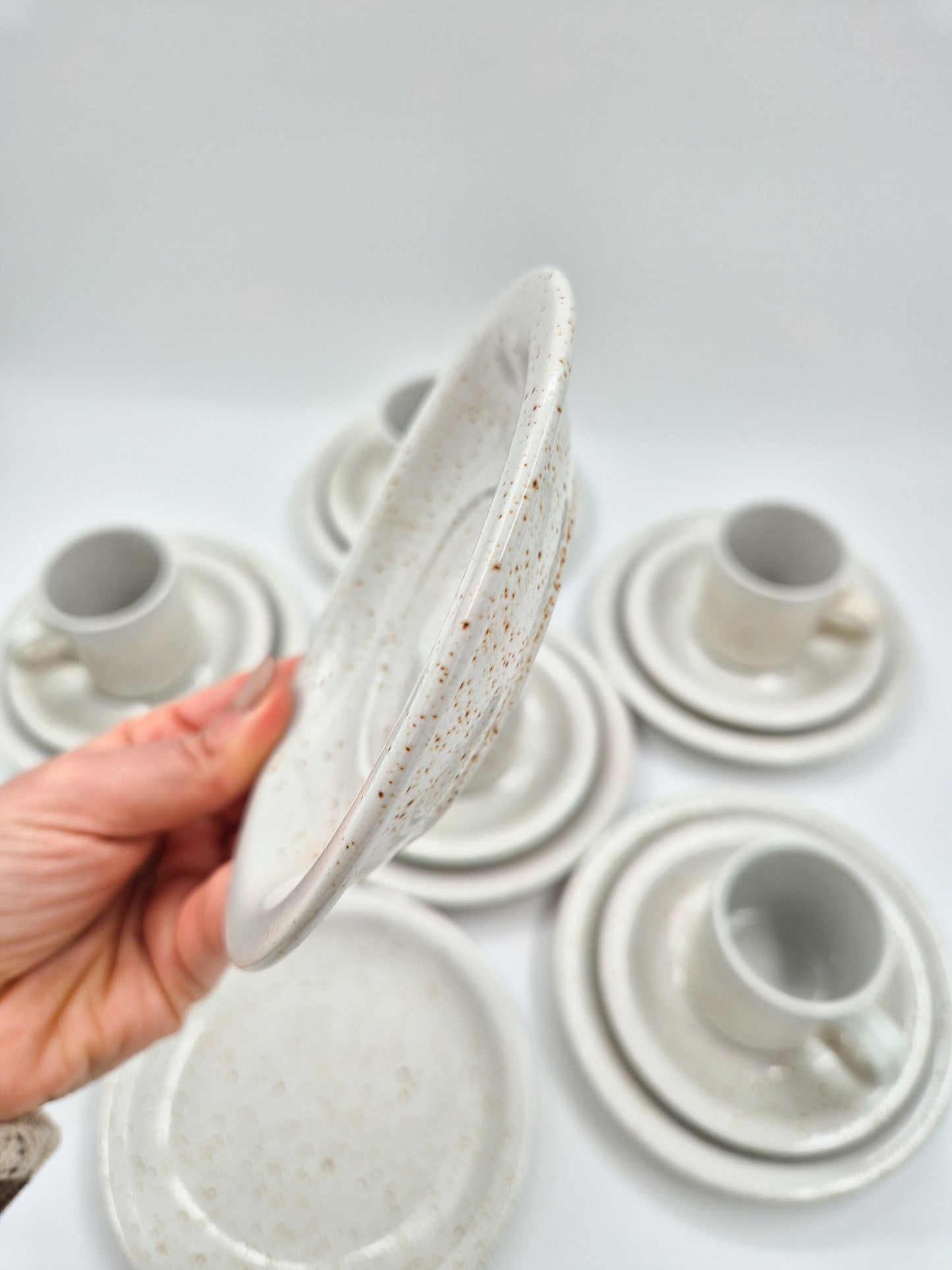 Set of 6 Pentik Riekko Coffee Trios – Vintage Finnish Stoneware Cups, Saucers & Plates