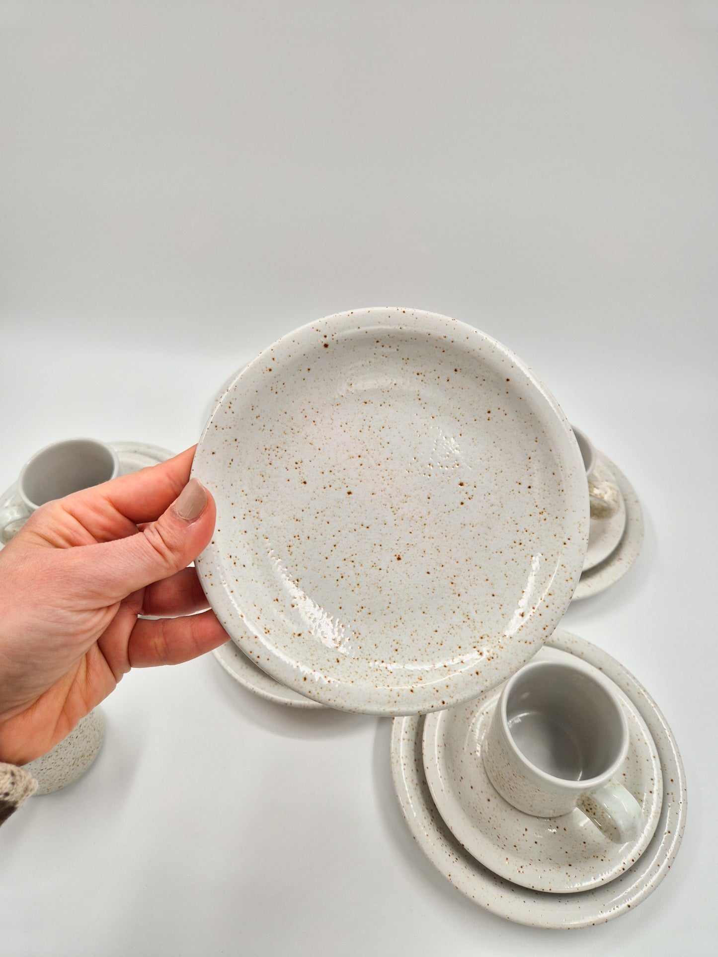 Set of 6 Pentik Riekko Coffee Trios – Vintage Finnish Stoneware Cups, Saucers & Plates