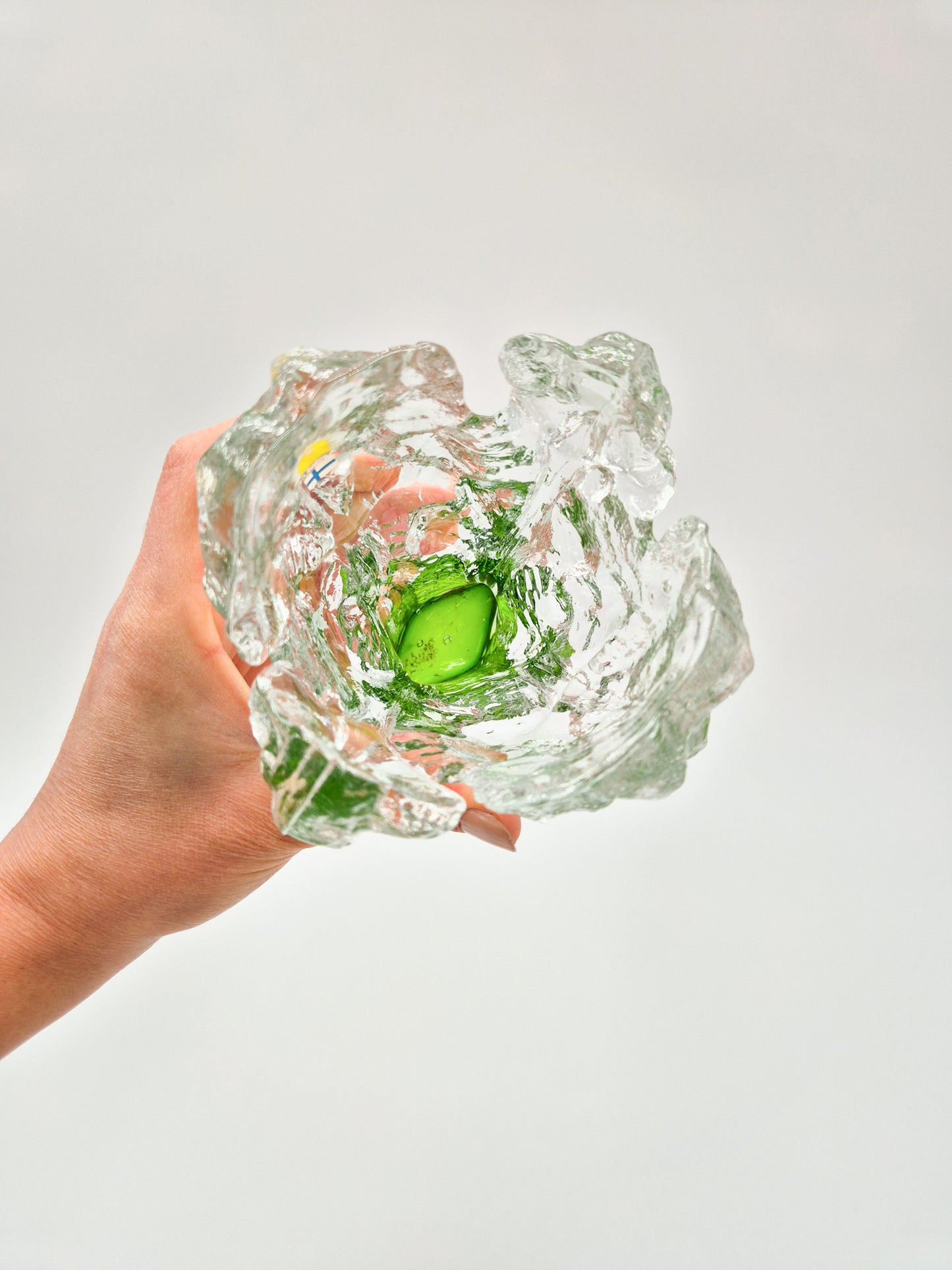 Humppilan Lasi Kasvimaalla Vase – Finnish Art Glass