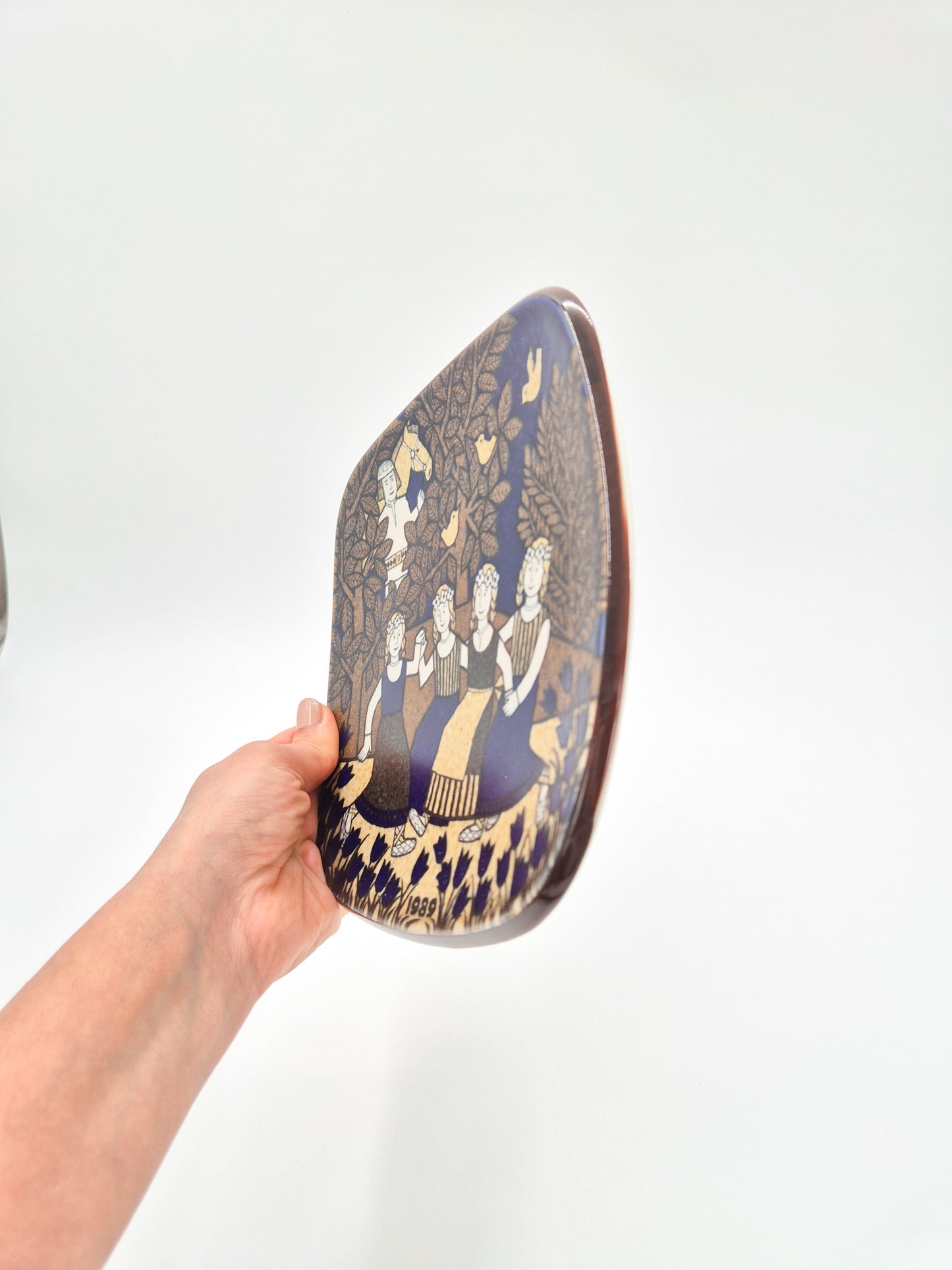 Arabia Kalevala Annual Plate 1989