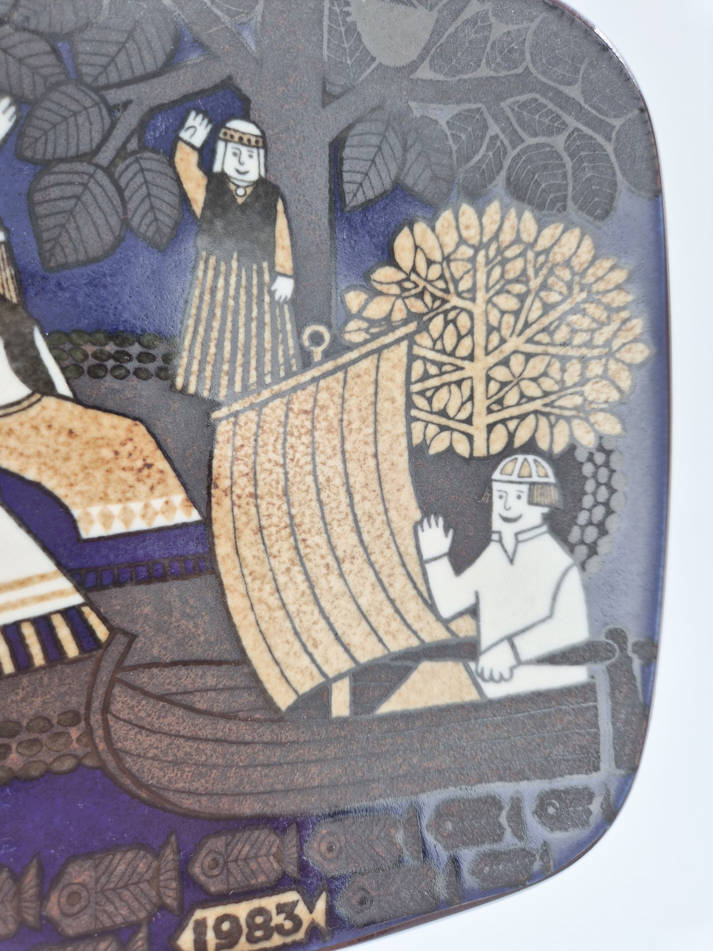 Arabia Kalevala Annual Plate 1983