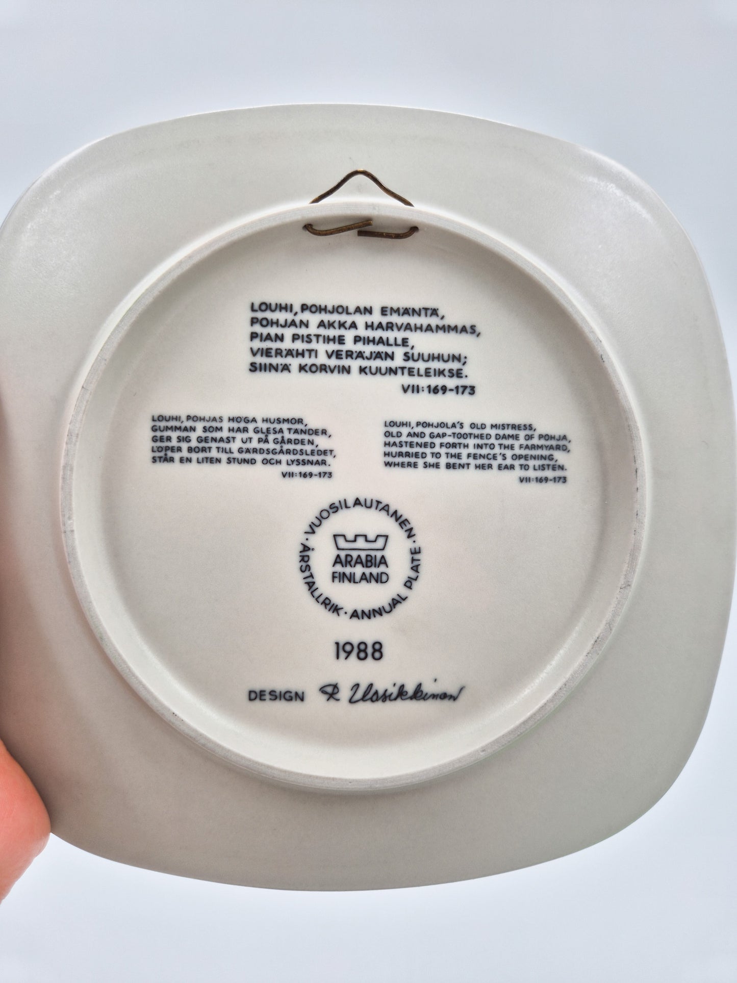 Arabia Kalevala Annual Plate 1988