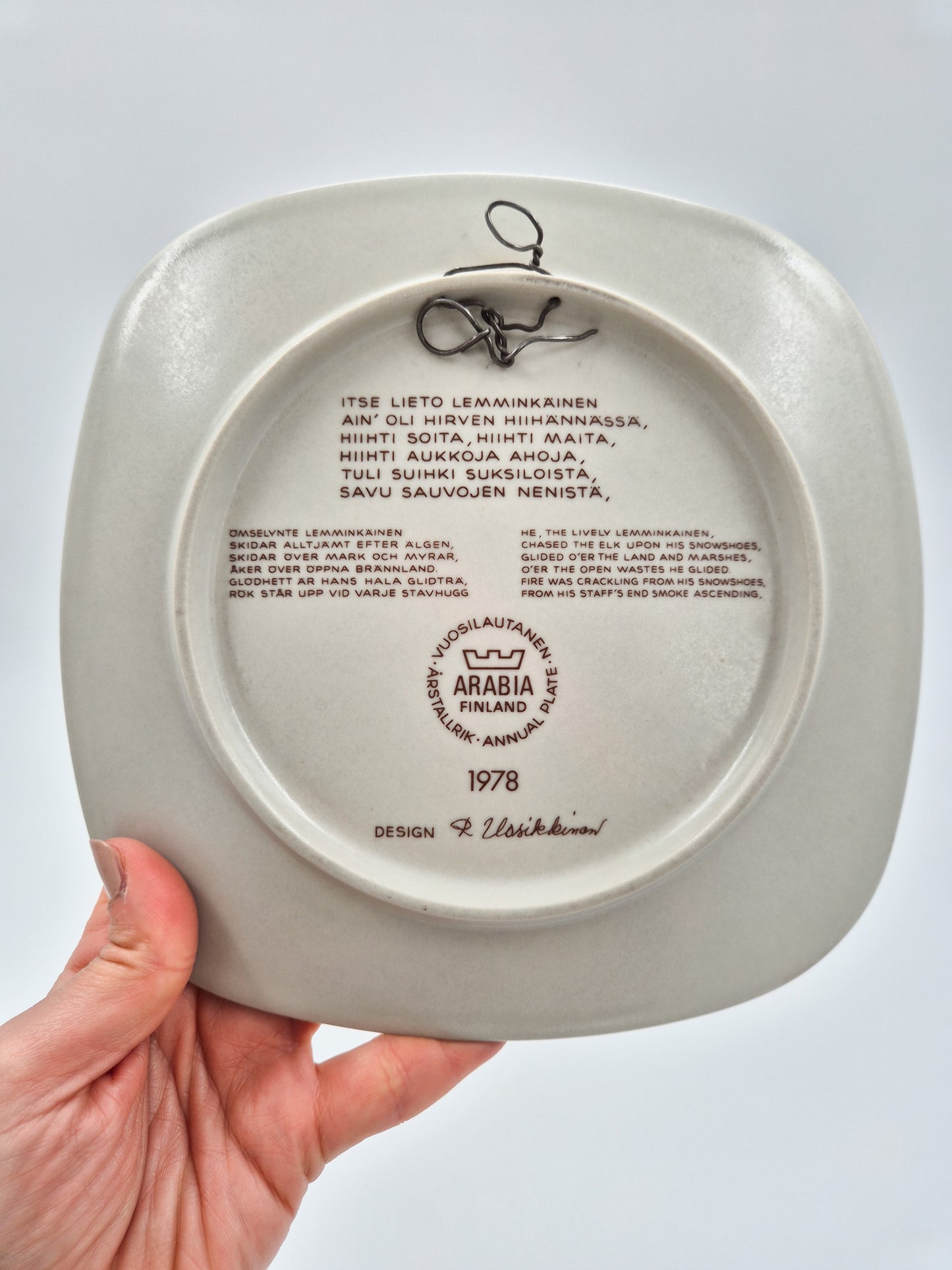 Arabia Kalevala Annual Plate 1978