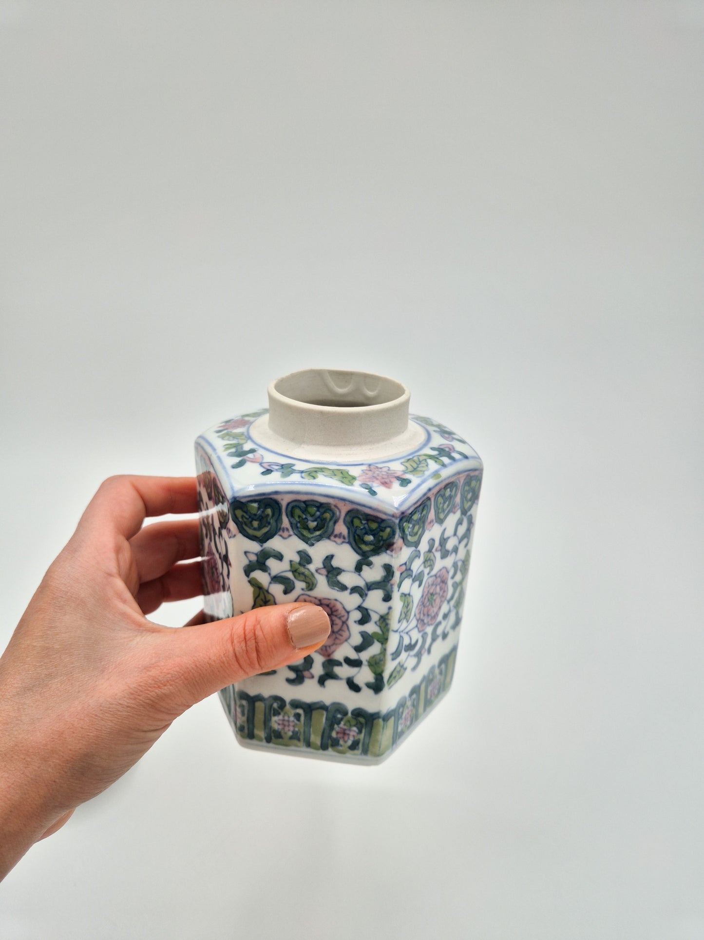 Vintage Chinese Porcelain Tea Jar with Lid