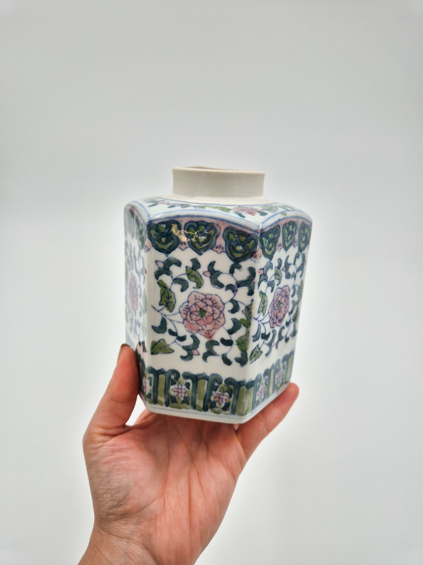 Vintage Chinese Porcelain Tea Jar with Lid