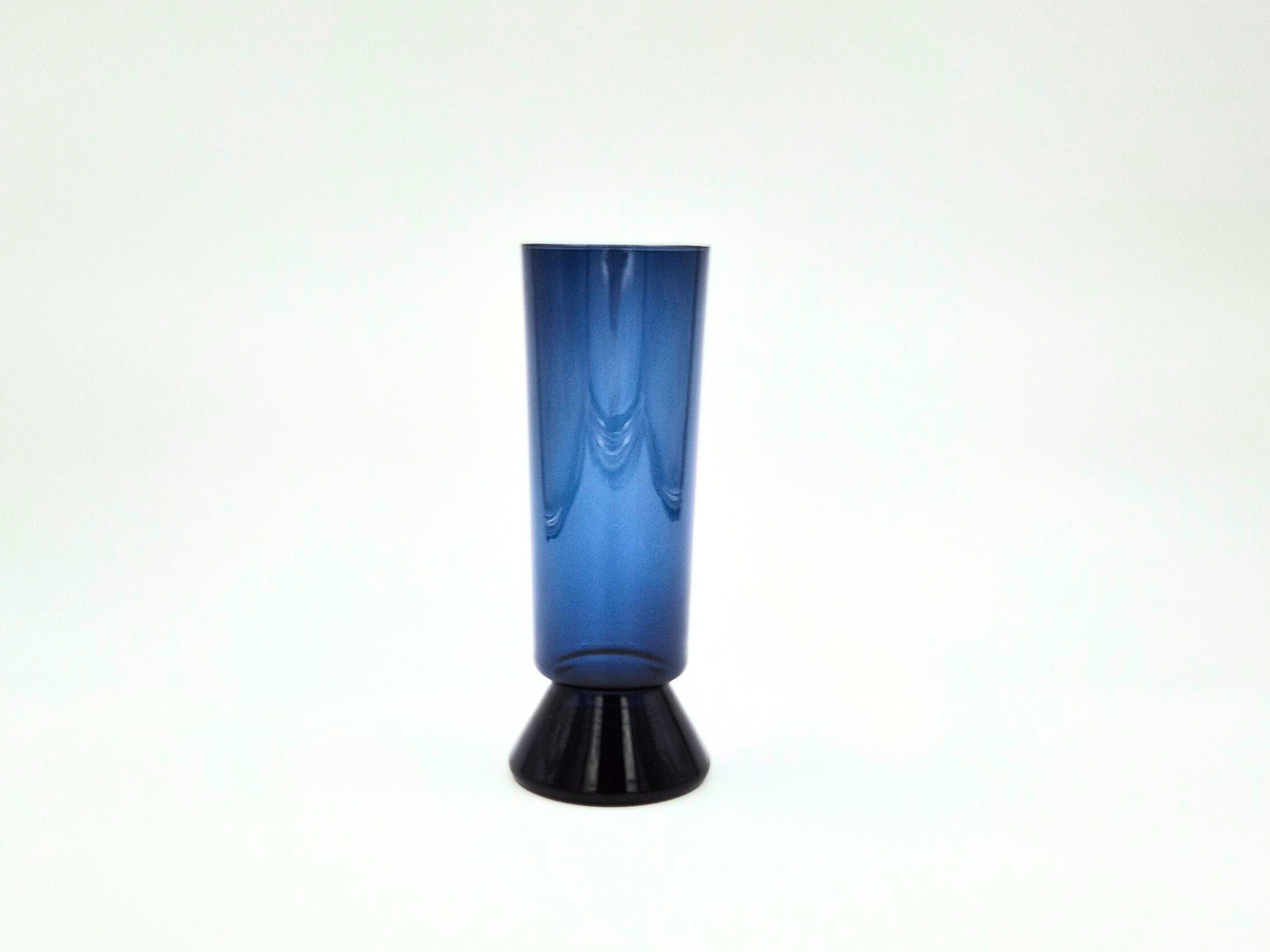 Nuutajärvi Vase 1428 by Kaj Franck (1963-68)
