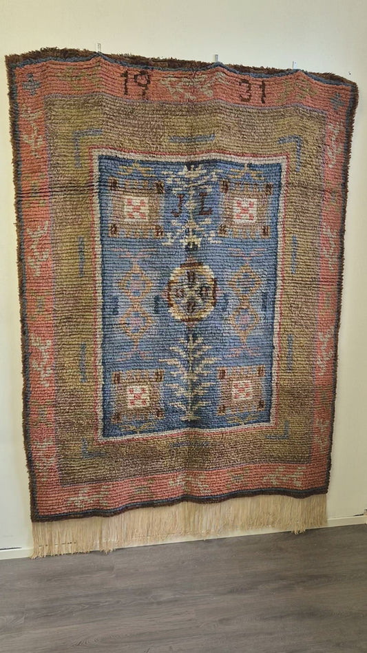 Antique Finnish Ryijy Rug 1931 | Handwoven Scandinavian Folk Art Textile | Large Vintage Wall Hanging 192x147 cm | Nordic Tapestry