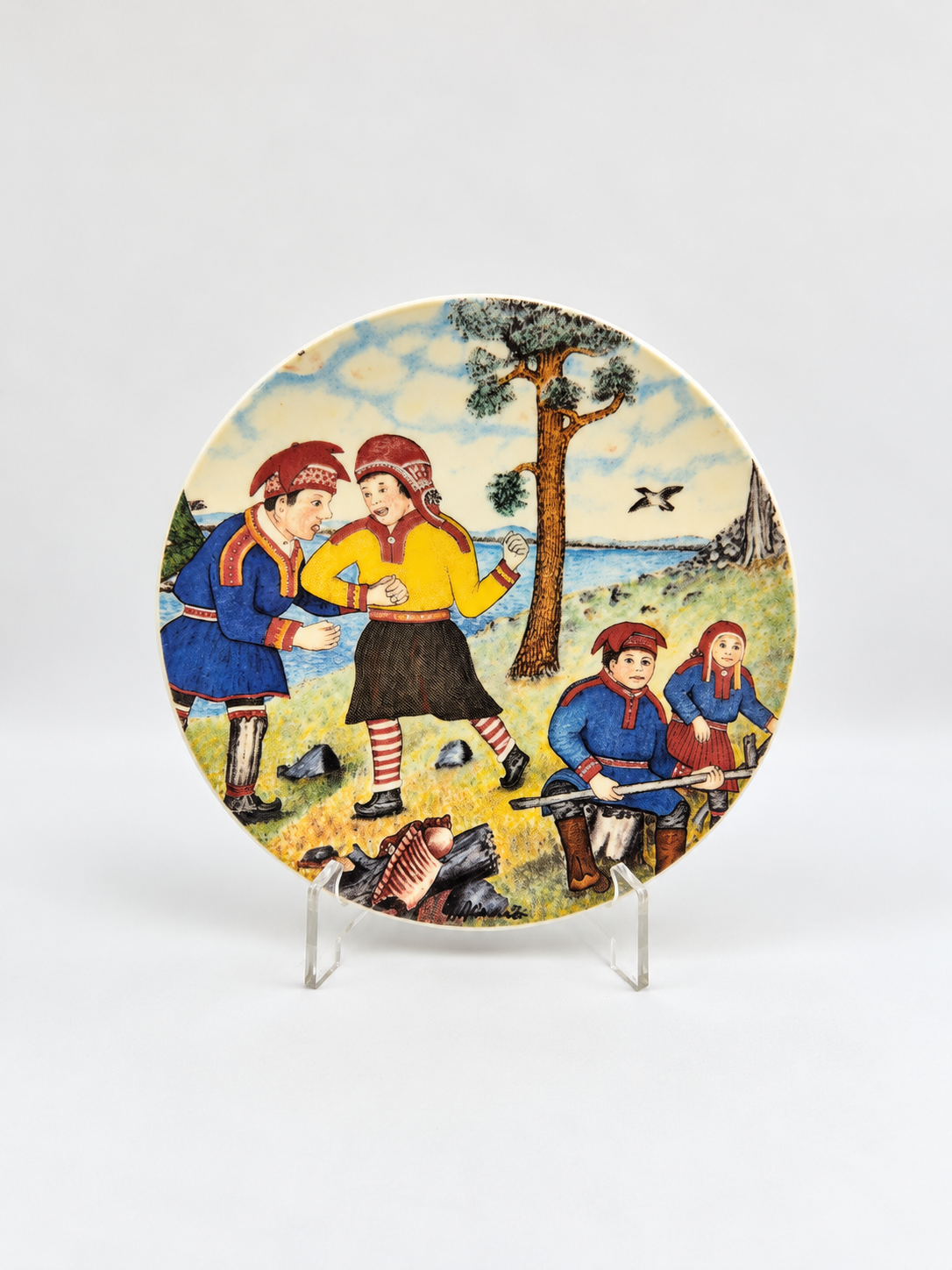 Arabia, Andreas Alariesto, Juhlat Luonnossa Wall Plate, Finnish Lapland, Naïve Art, 19.5 cm